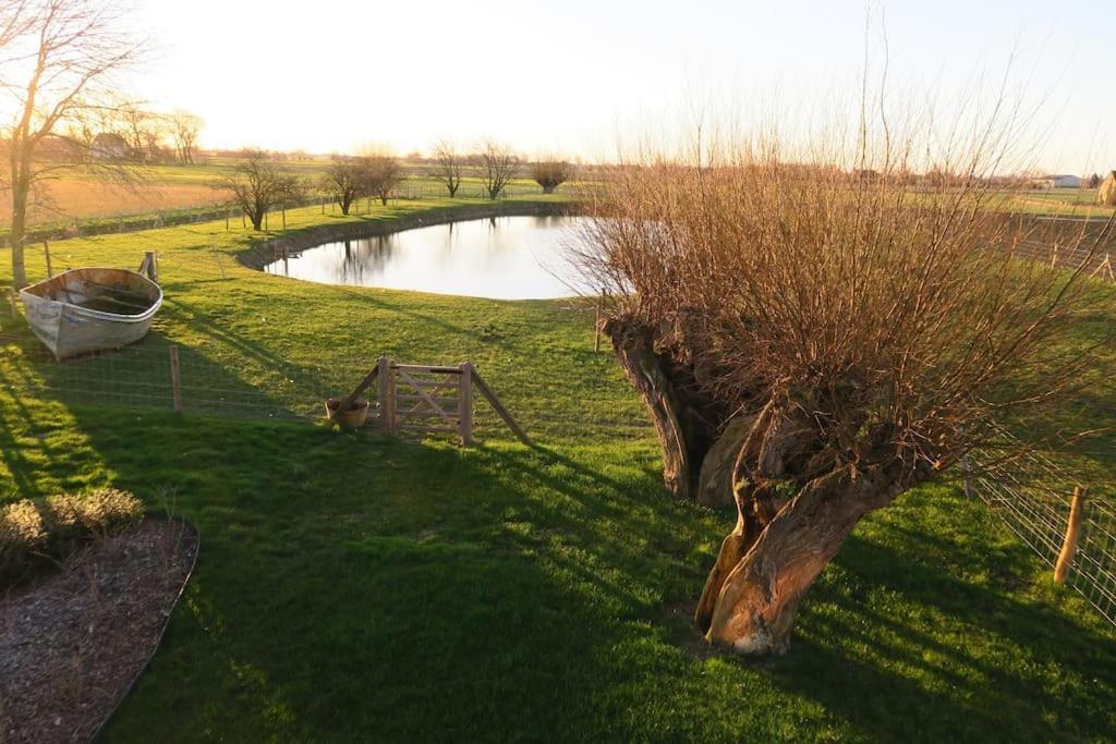 Te Lande, Vakantiehuis Villa Veurne Exteriör bild